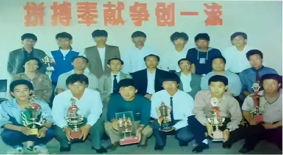 泰斩获中超, 它不再只是, 编辑 泰斩获中超, 它不再只是, 编辑